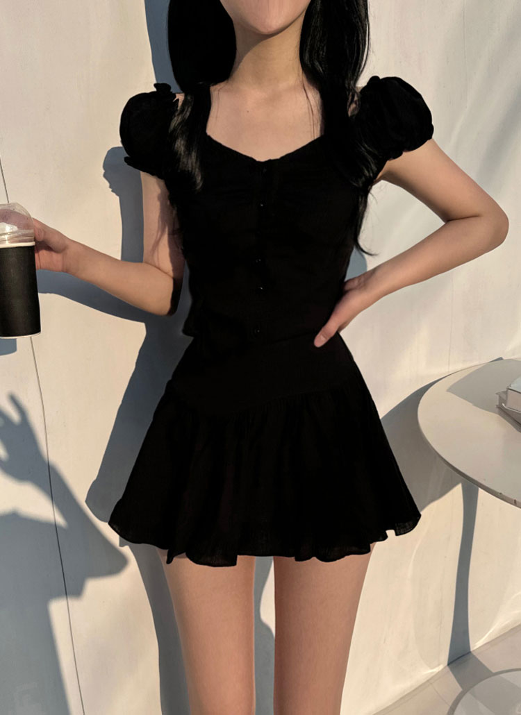フリル付きパープルオフショルダー スカートセットアップ◎ お嬢様風