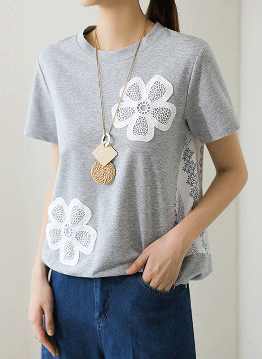 未使用級/L✨レオナール Tシャツ 花柄 立体感 ラインストーン ビーズ 刺繍 1924248_25246229_k3.gif