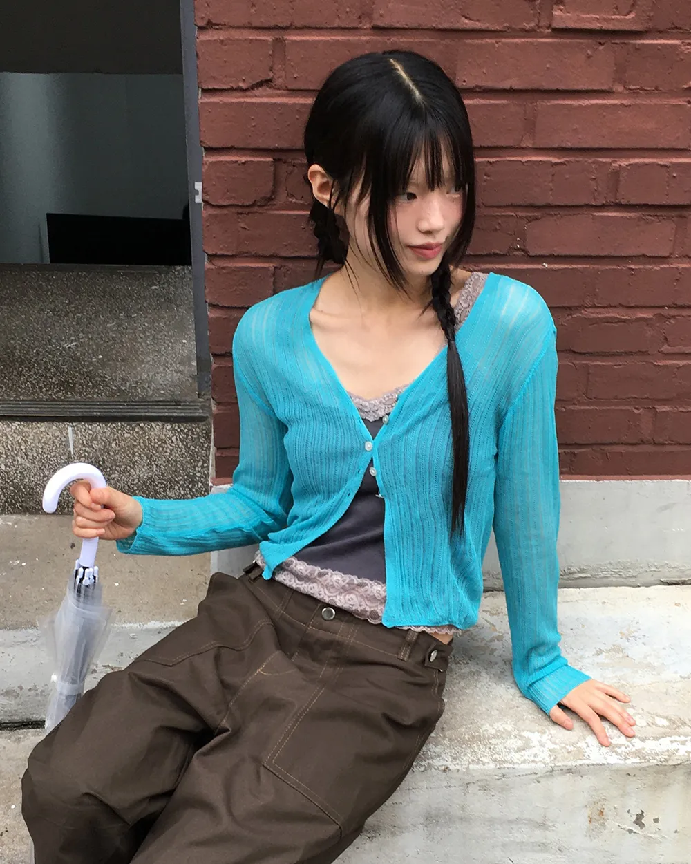 シースルーボタンクロップドVネックカラーカーディガン | WONDERWONDER | 詳細画像1