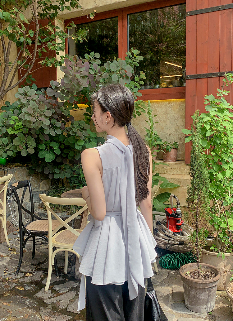 サイズM【新品】SOFIE D'HOORE ネックギャザーパフスリーブトップス 未使用品】SOFIE D'HOORe ネックギャザーパフスリーブトップス
