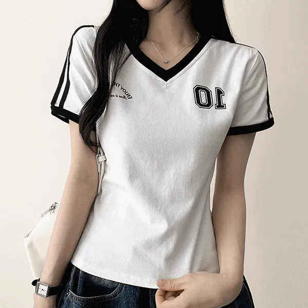 トラックVネック半袖配色プリントTシャツ | hijjoo | 詳細画像1