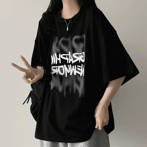 ボクシーラウンドネック半袖レタリングTシャツ | hijjoo | 詳細画像1