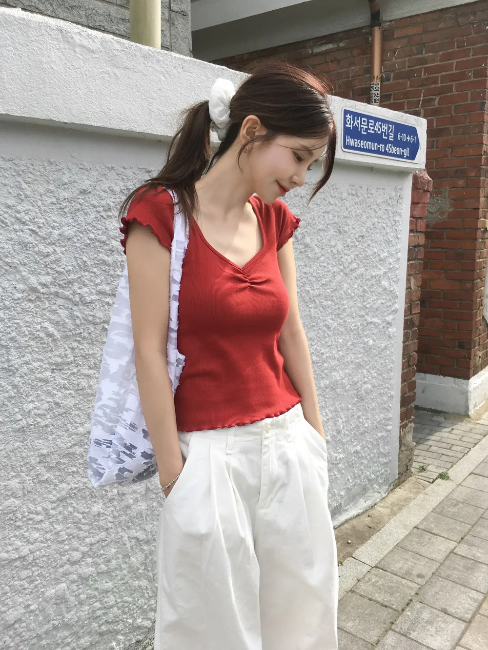 リブストレッチ半袖スリムギャザーハートネックTシャツ | Heyme | 詳細画像1