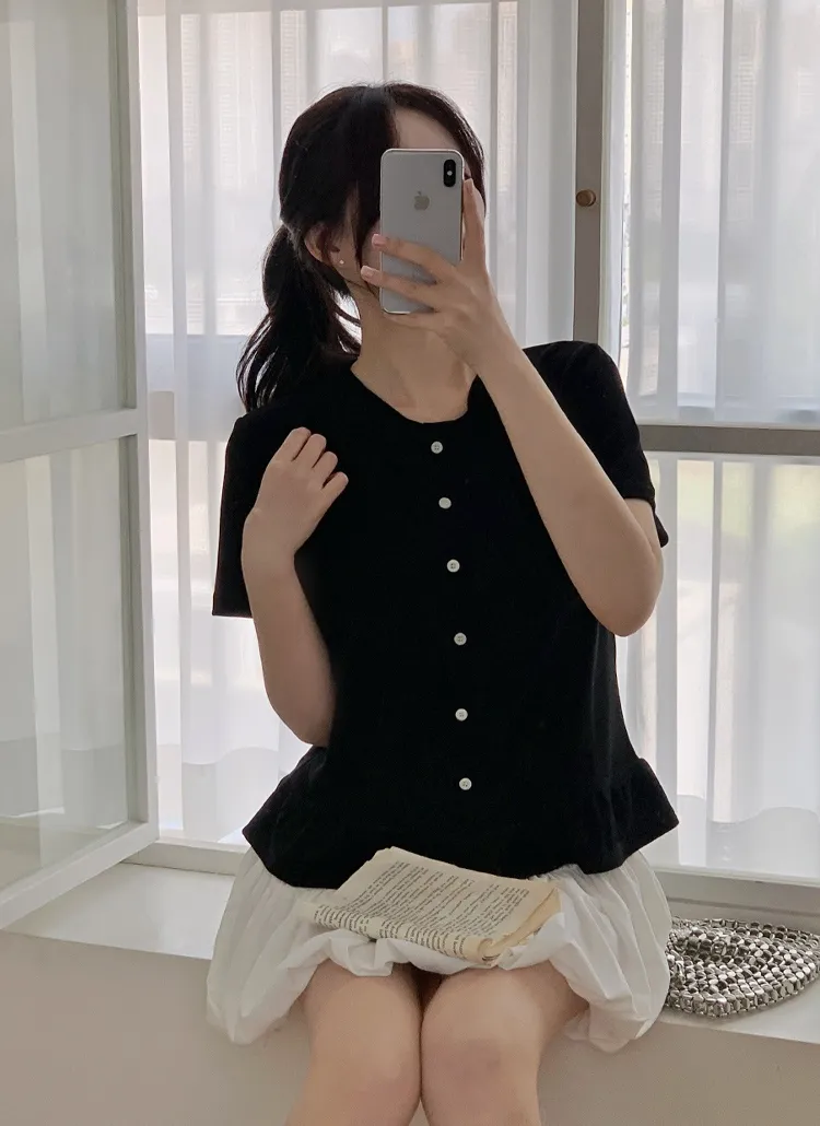 半袖スリムフェイクボタンフレアフリルTシャツ | hotping | 詳細画像1