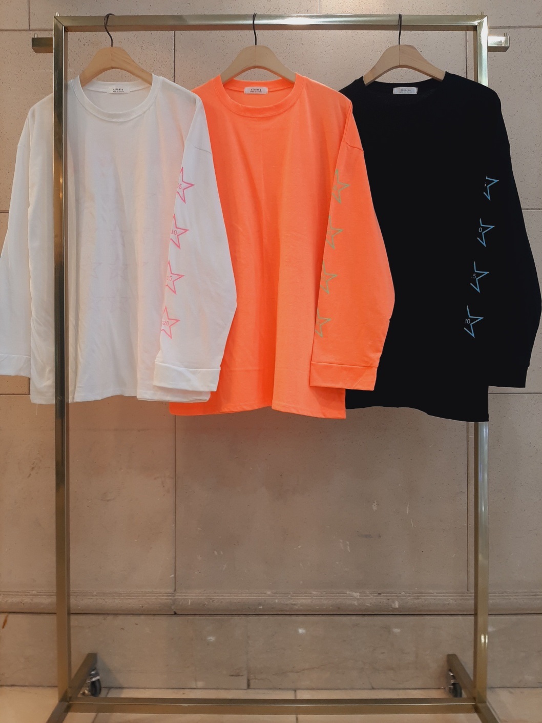 ボクシー長袖プリントTシャツ | 詳細画像19