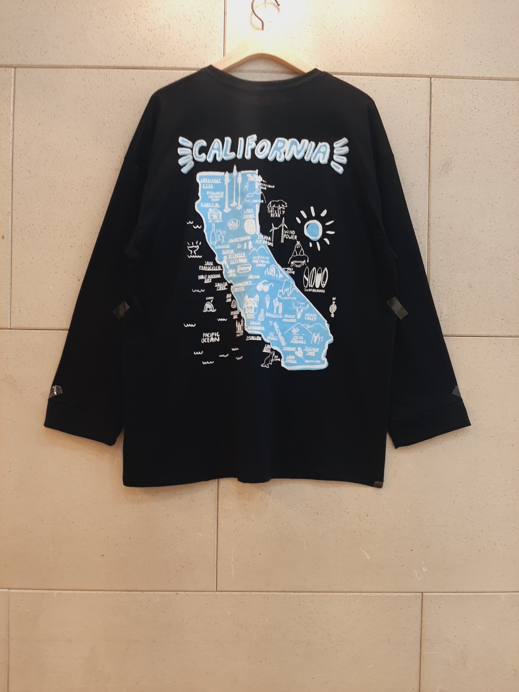 ボクシー長袖プリントTシャツ | 詳細画像15