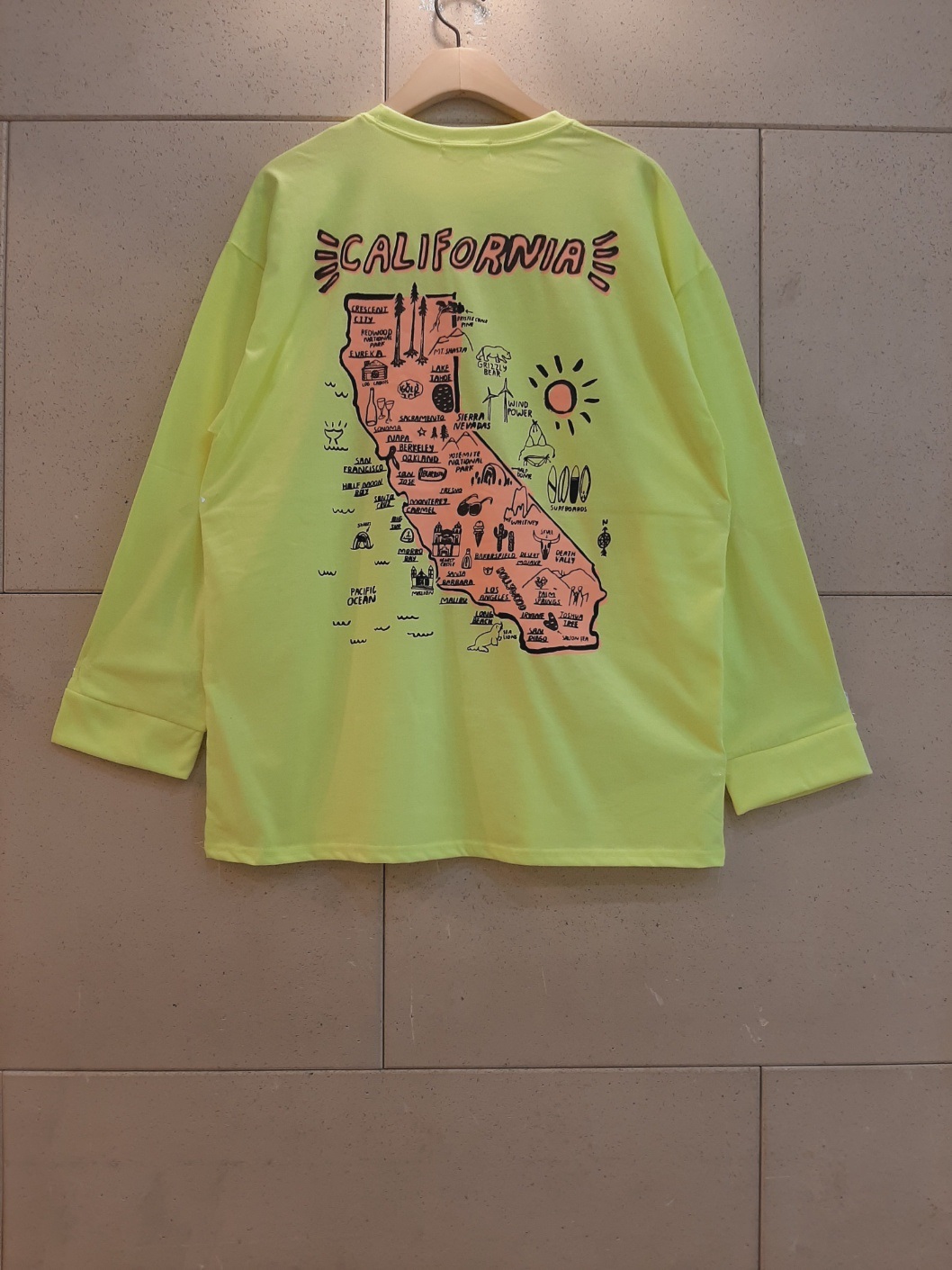 ボクシー長袖プリントTシャツ | 詳細画像16