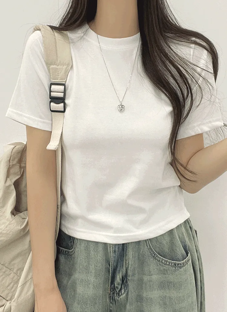 スリム半袖ラウンドネックカラー無地Tシャツ | withhuilin | 詳細画像1