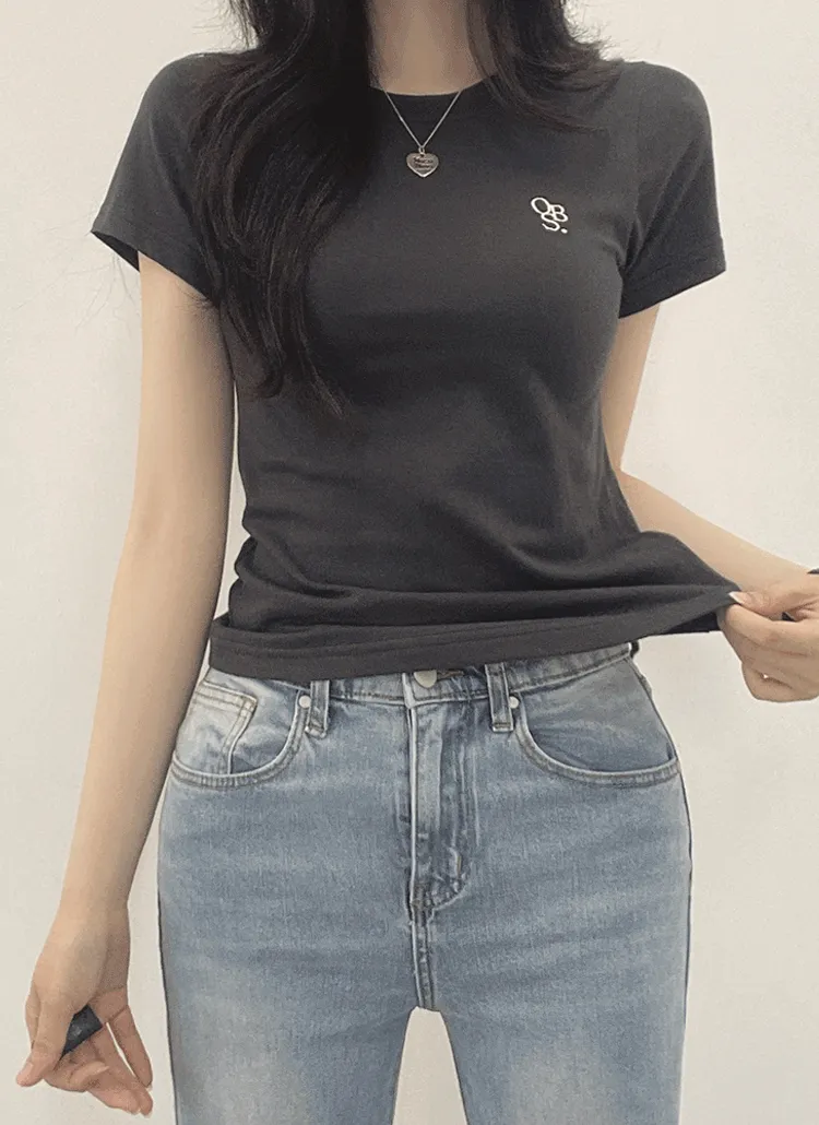 ポイントスリム半袖ラウンドネック刺繍Tシャツ | withhuilin | 詳細画像1