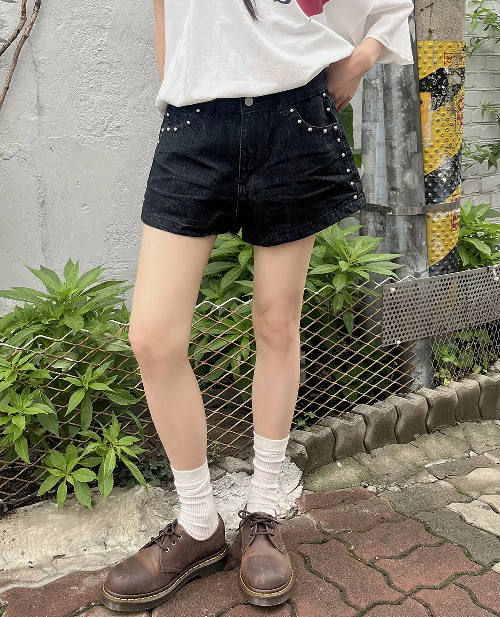 コットンリベットスタッズショートパンツ | WONDERWONDER | 詳細画像1