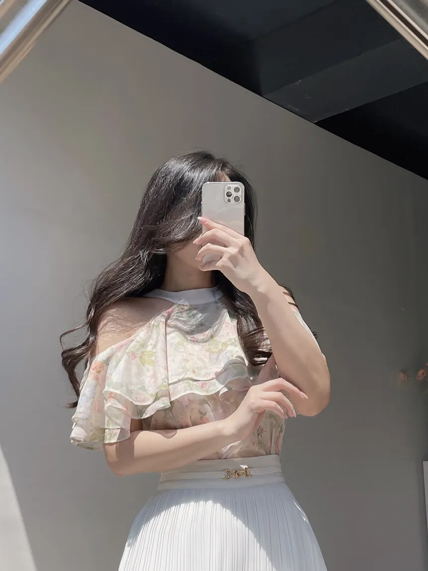 シフォンホルターネックフレアラッフル花柄ノースリブラウス | mirangmirang | 詳細画像18