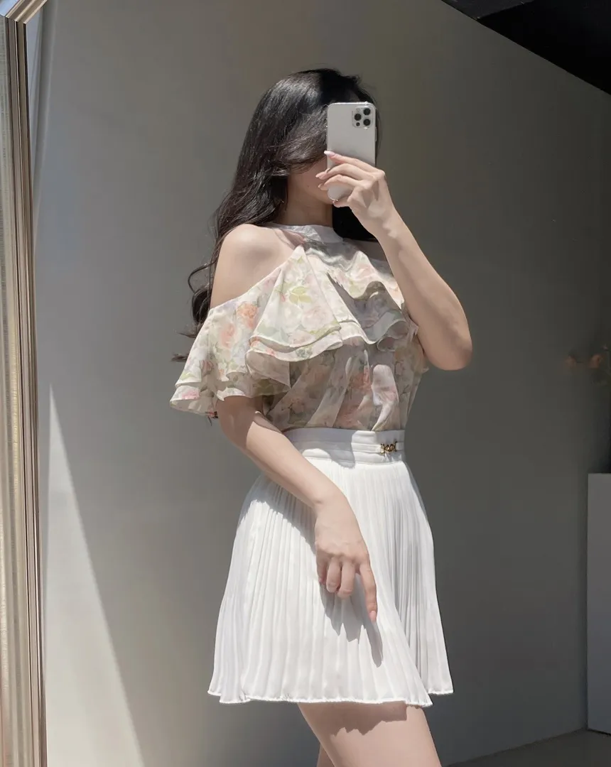 シフォンホルターネックフレアラッフル花柄ノースリブラウス | mirangmirang | 詳細画像22