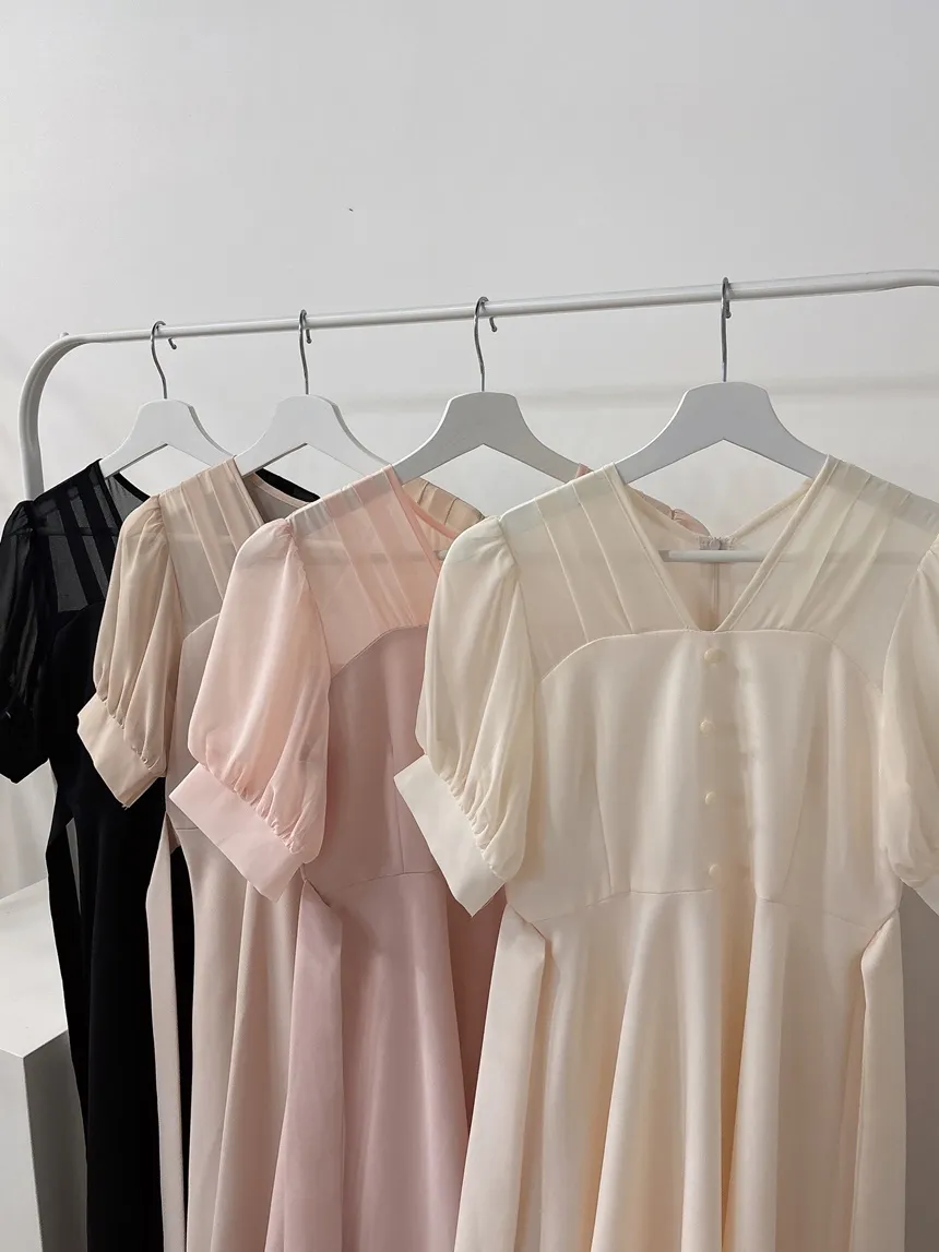 シフォンシースルーVネックロング半袖フレアフェイクボタンバックストラップ配色ワンピース | mirangmirang | 詳細画像29