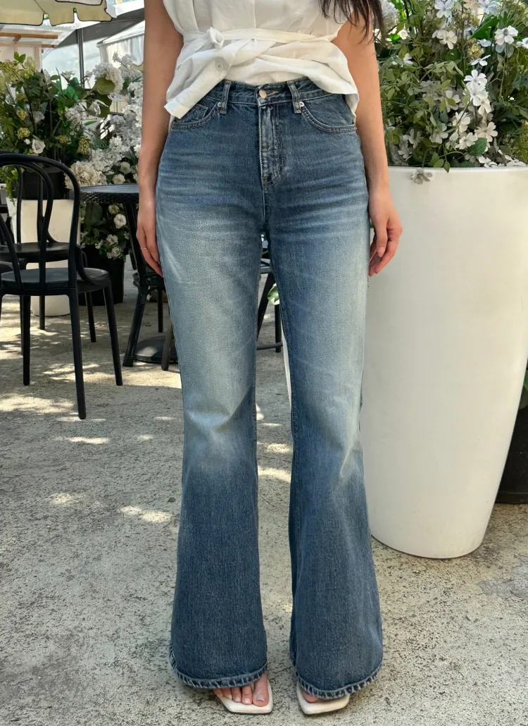ウォッシングハイウエストビンテージブーツカットデニムパンツ | yefit | 詳細画像1