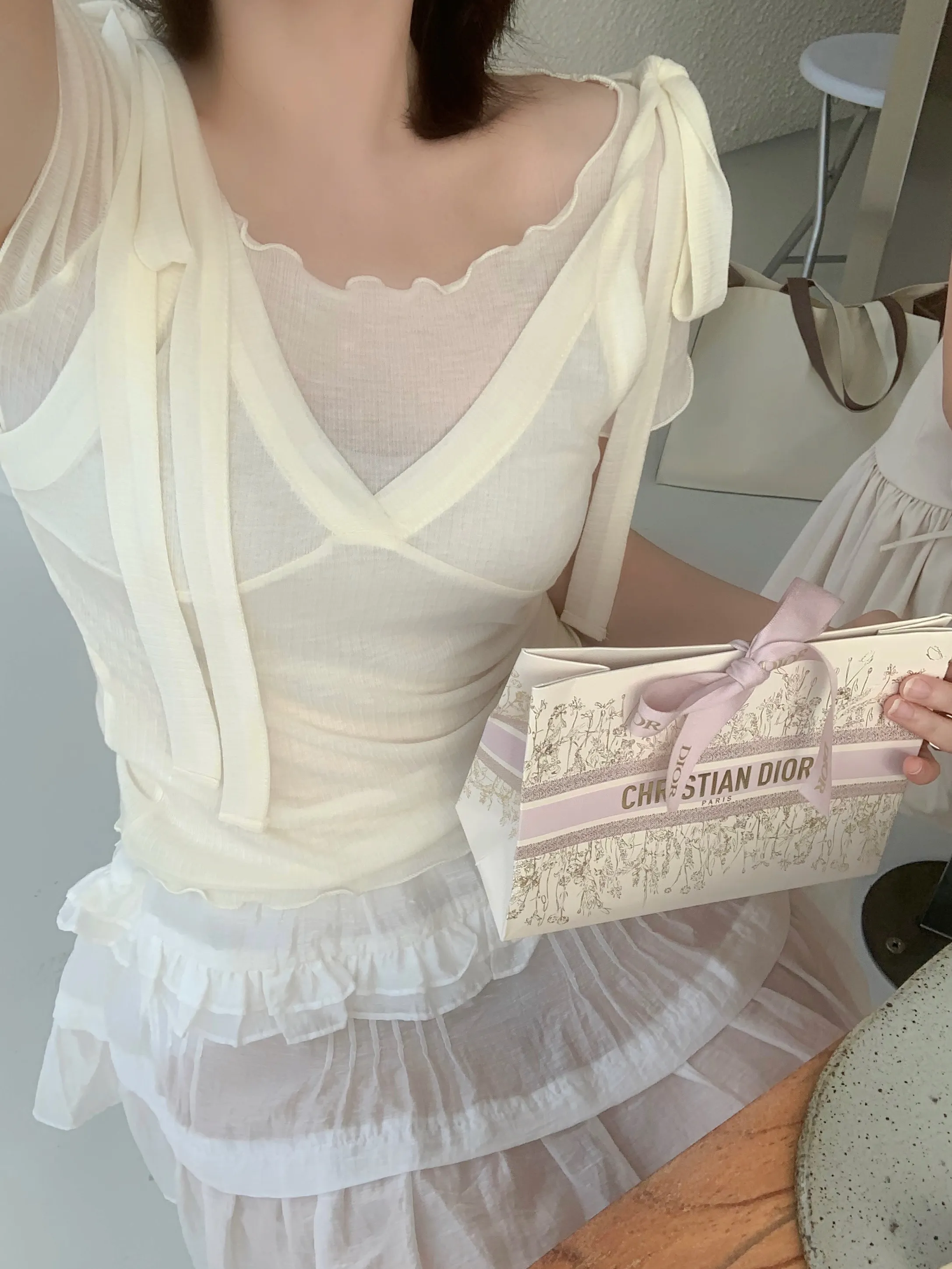 シースルーリボンフリルスリムTシャツビスチェアンサンブルセット | mingbelle | 詳細画像1