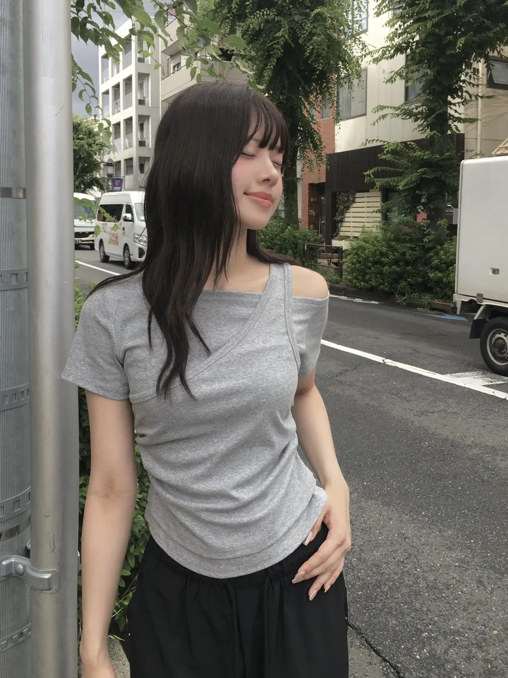 ワンショルダーレイヤード風ギャザーTシャツ | anyonemore | 詳細画像1