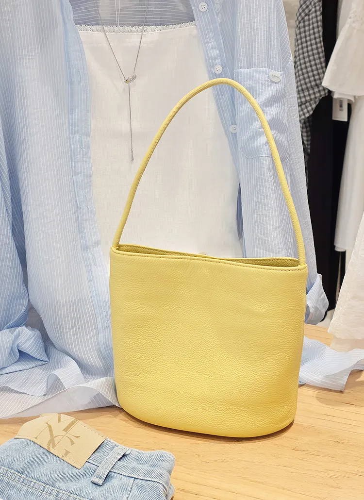 カウレザーカラートートバッグ | whosbag | 詳細画像1