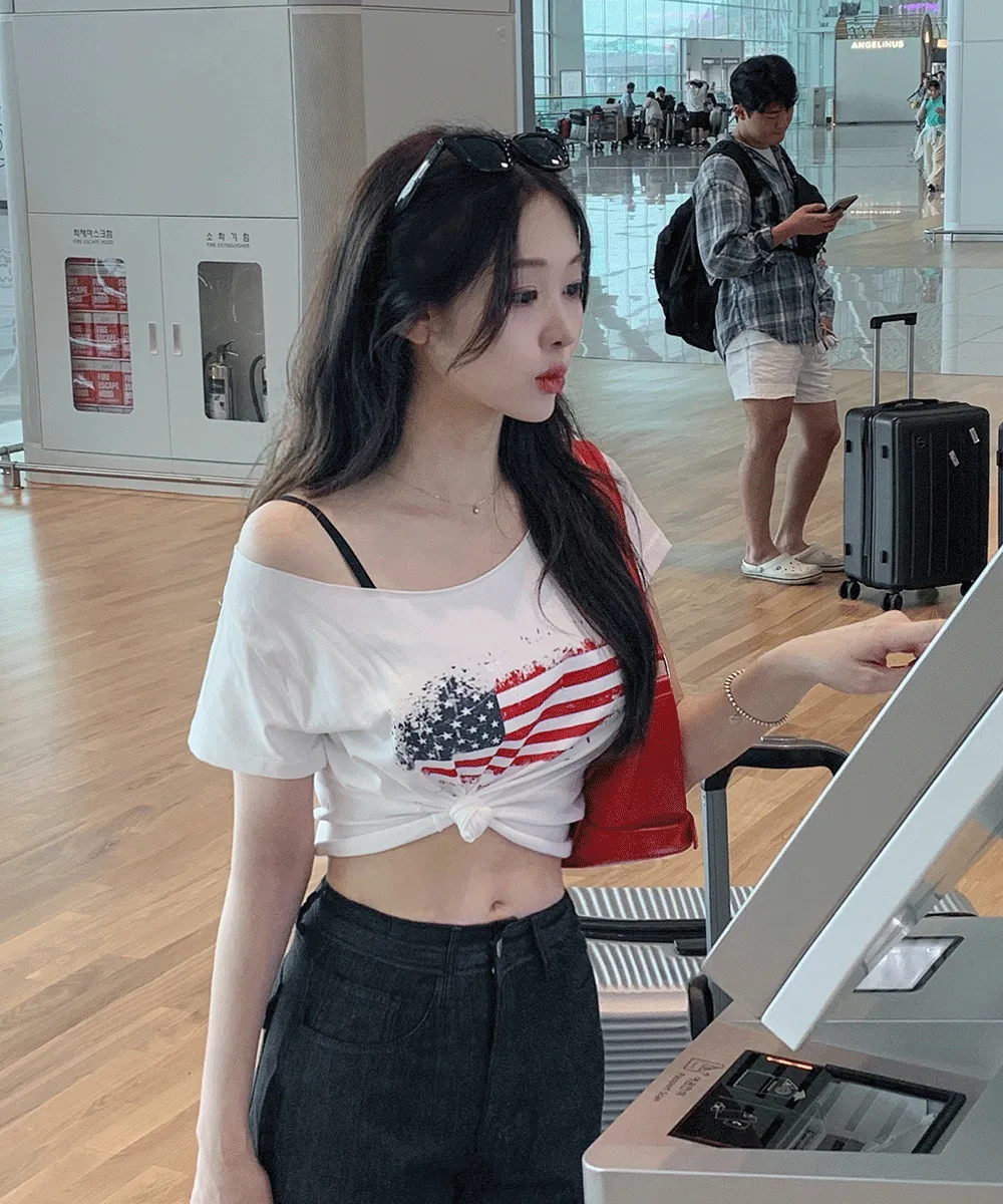 ワンショルダークロップドルーズプリントTシャツ | wannabemuse | 詳細画像1