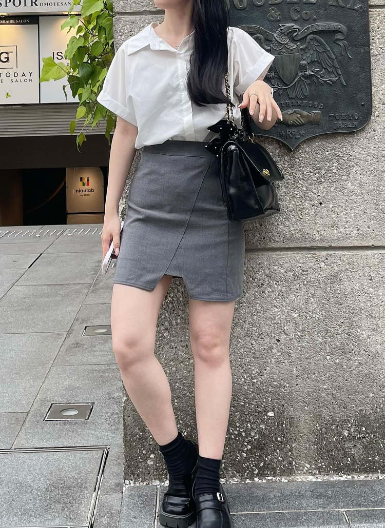 関税込■*DIESEL* シンプルデザインO-Malvy ミニ丈スカート Amazon.co.jp: [Diesel] [ディーゼル] ウィメンズ ミニスカート