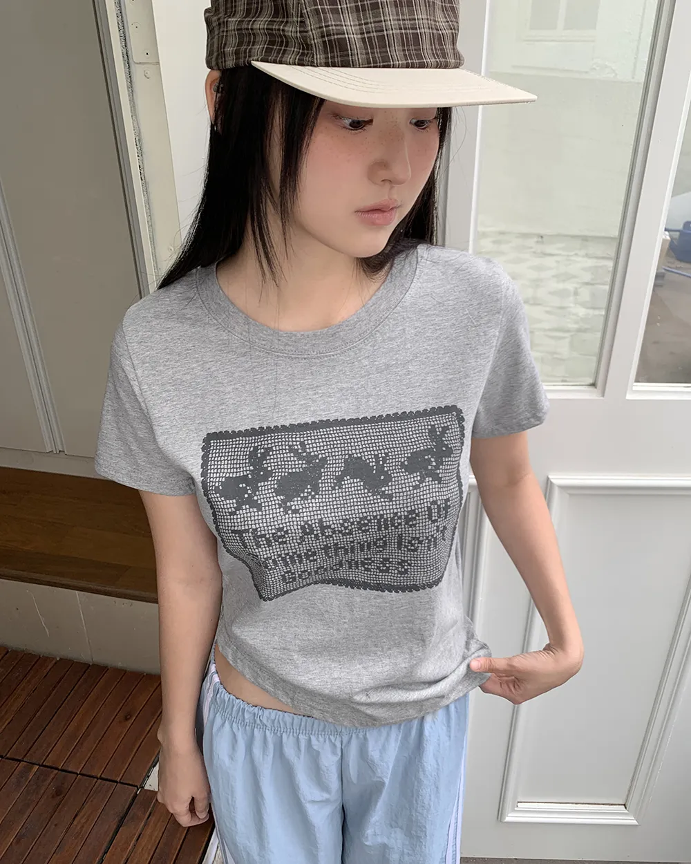 ラウンドネックプリントTシャツ | WONDERWONDER | 詳細画像1