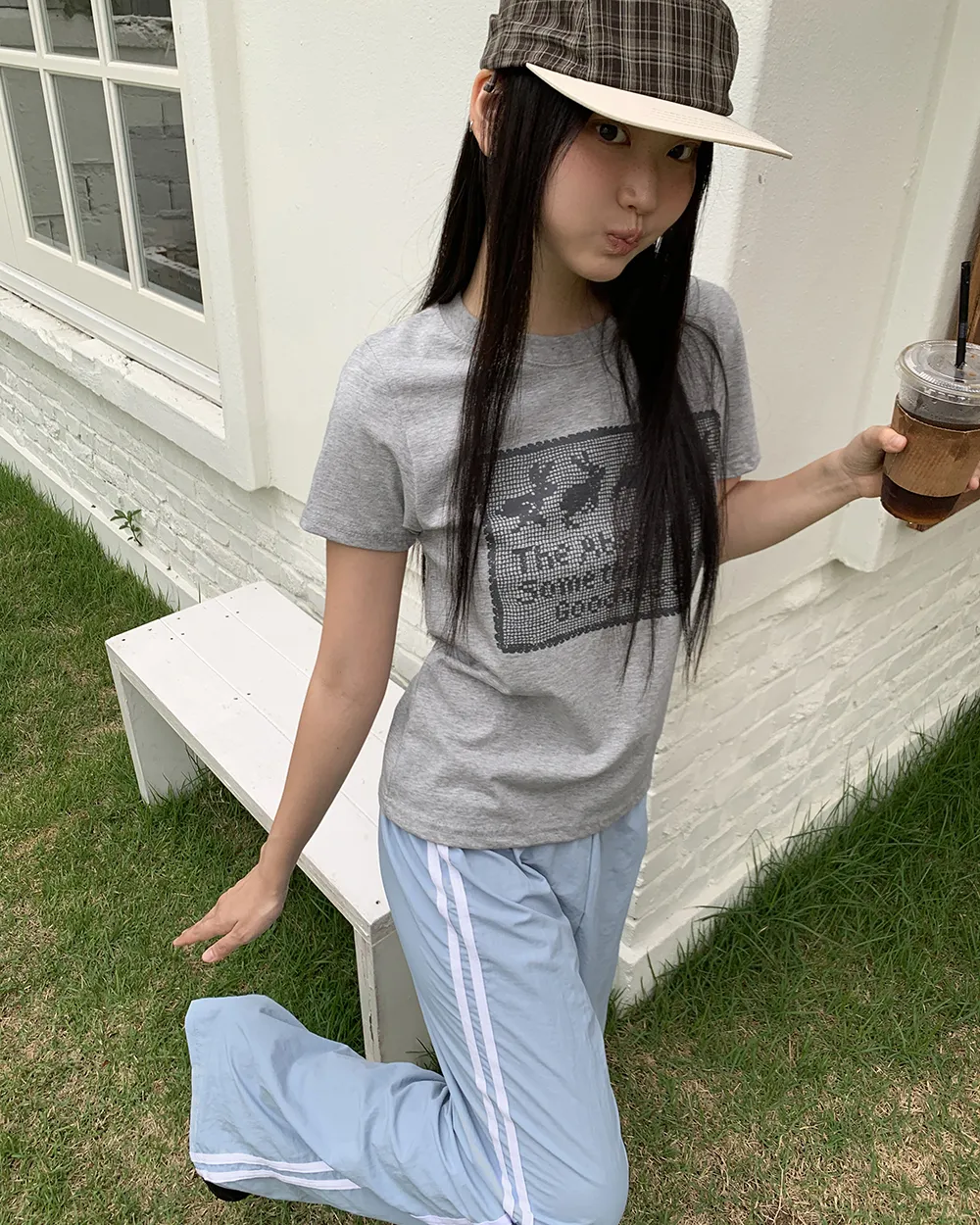 ラウンドネックプリントTシャツ | WONDERWONDER | 詳細画像1