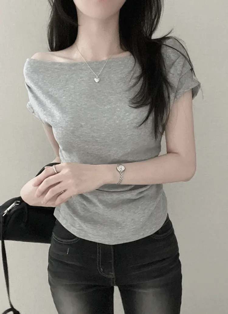 オフショルダーピンタック半袖ドレープTシャツ | NEEDON | 詳細画像1
