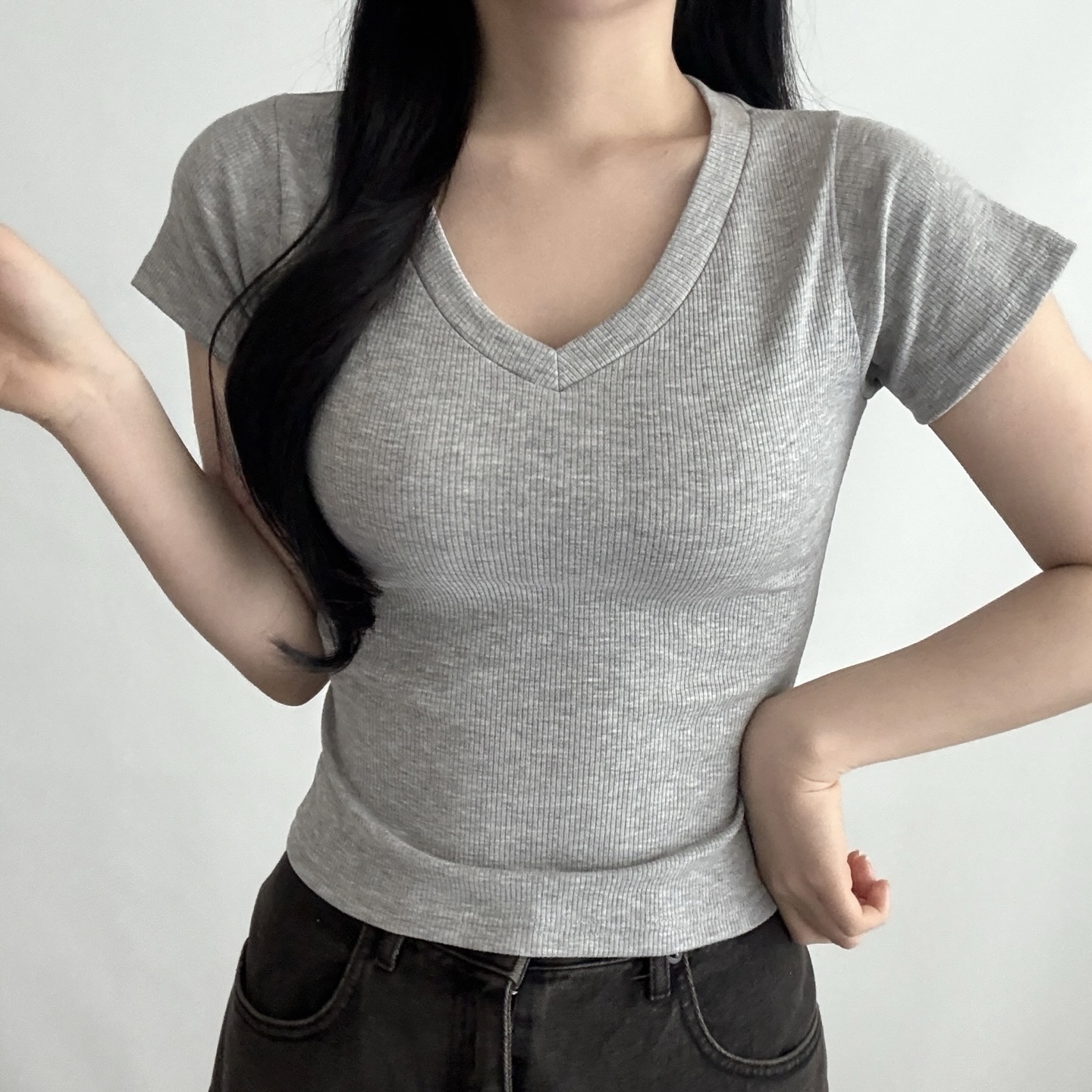 VネックスリムTシャツ | 詳細画像4