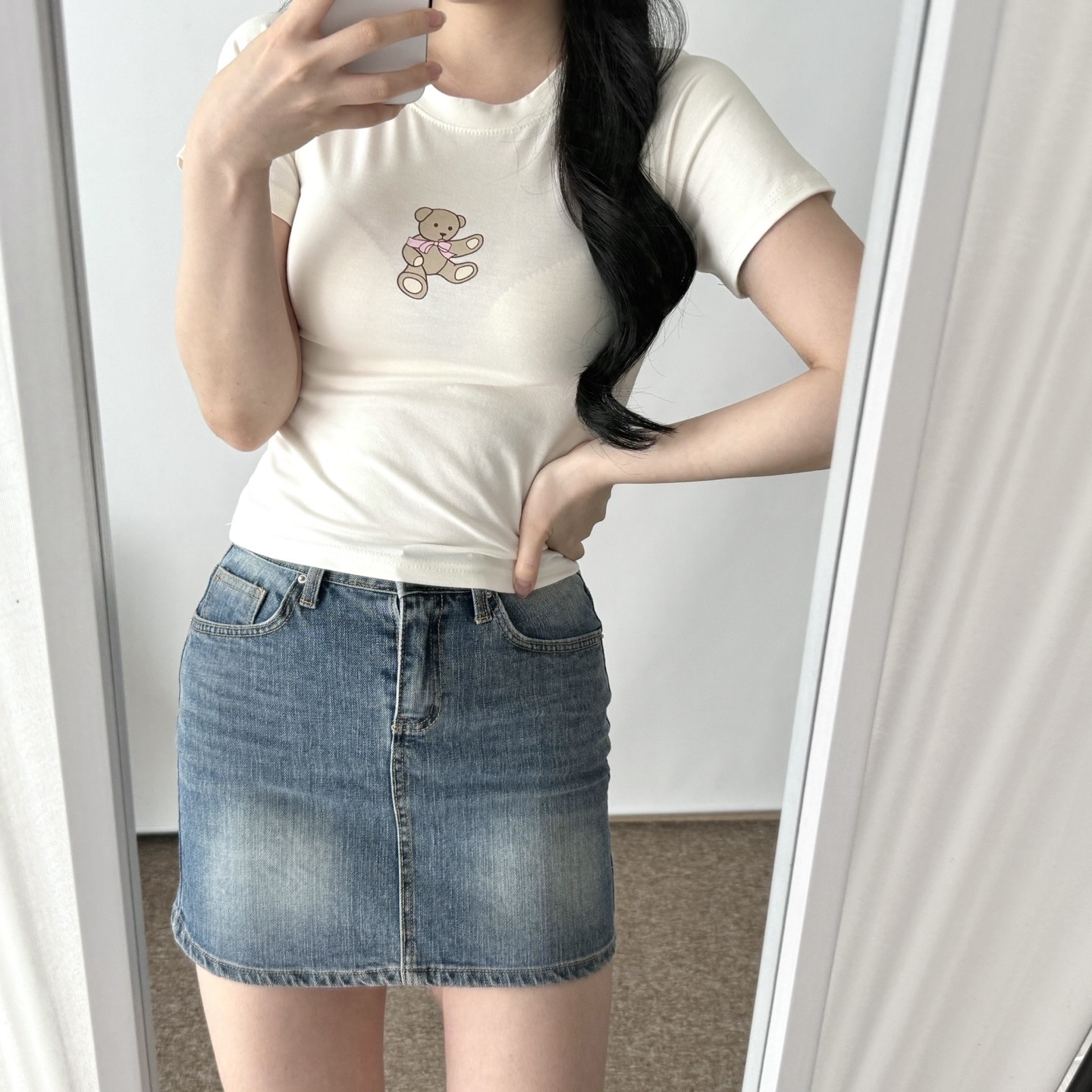 ラウンドネックスリムプリントTシャツ | 詳細画像2