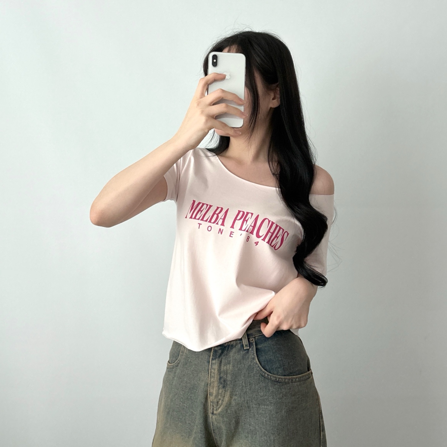 オフショルダークロップドプリントTシャツ | 詳細画像2