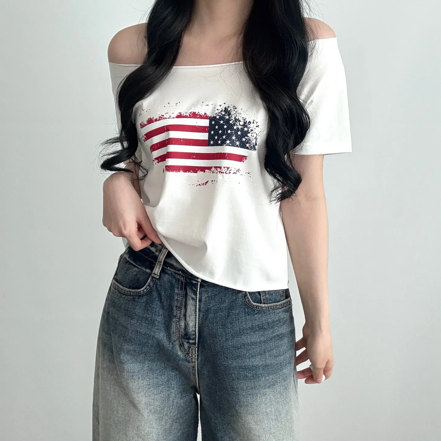 ボートネックプリントTシャツ | 詳細画像1