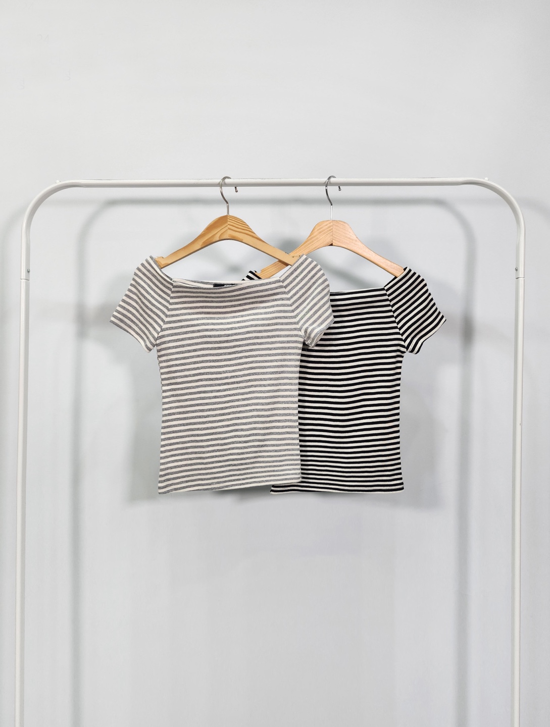 オフショルダースリムボーダーTシャツ | 詳細画像12