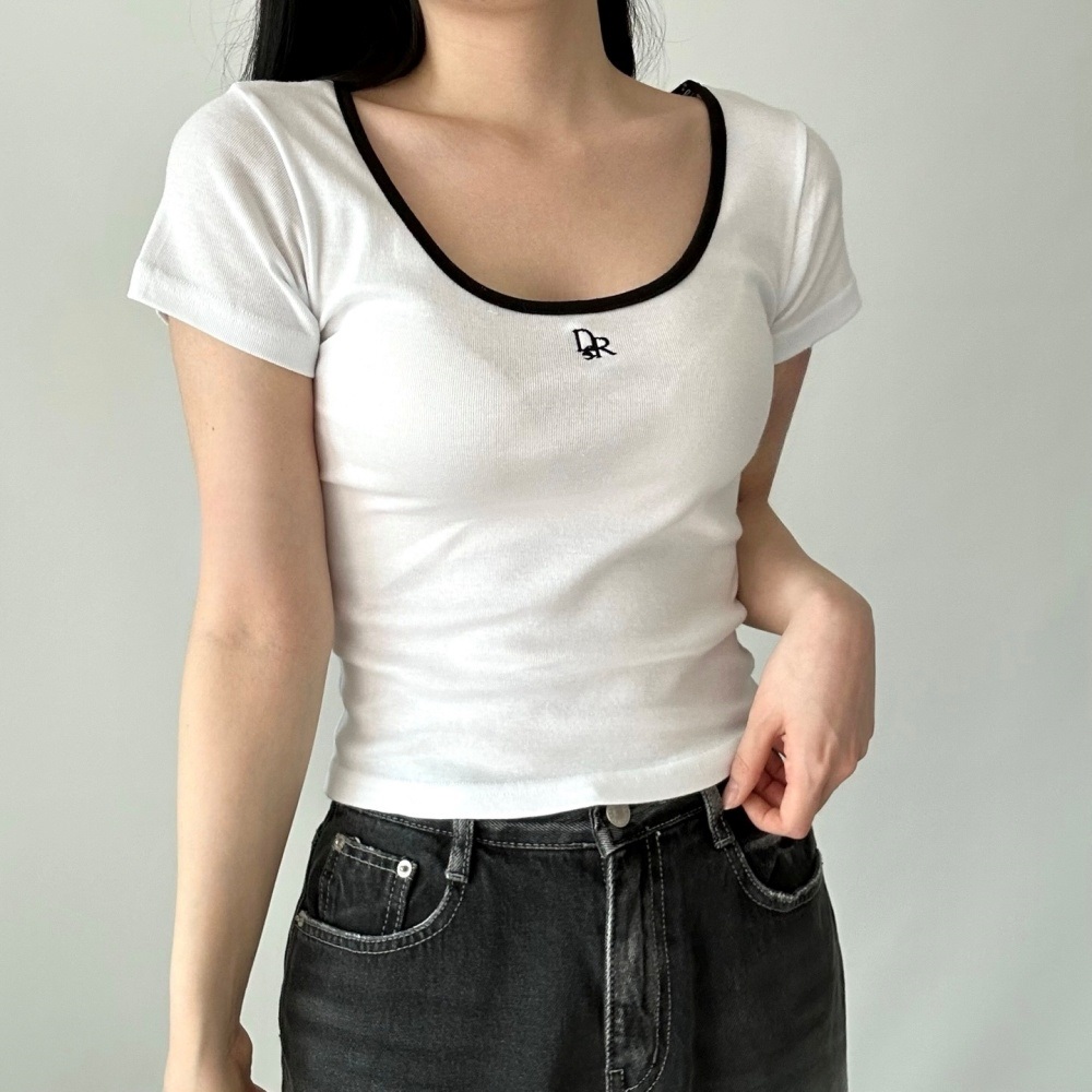 Uネックスリム刺繍配色Tシャツ | 詳細画像2
