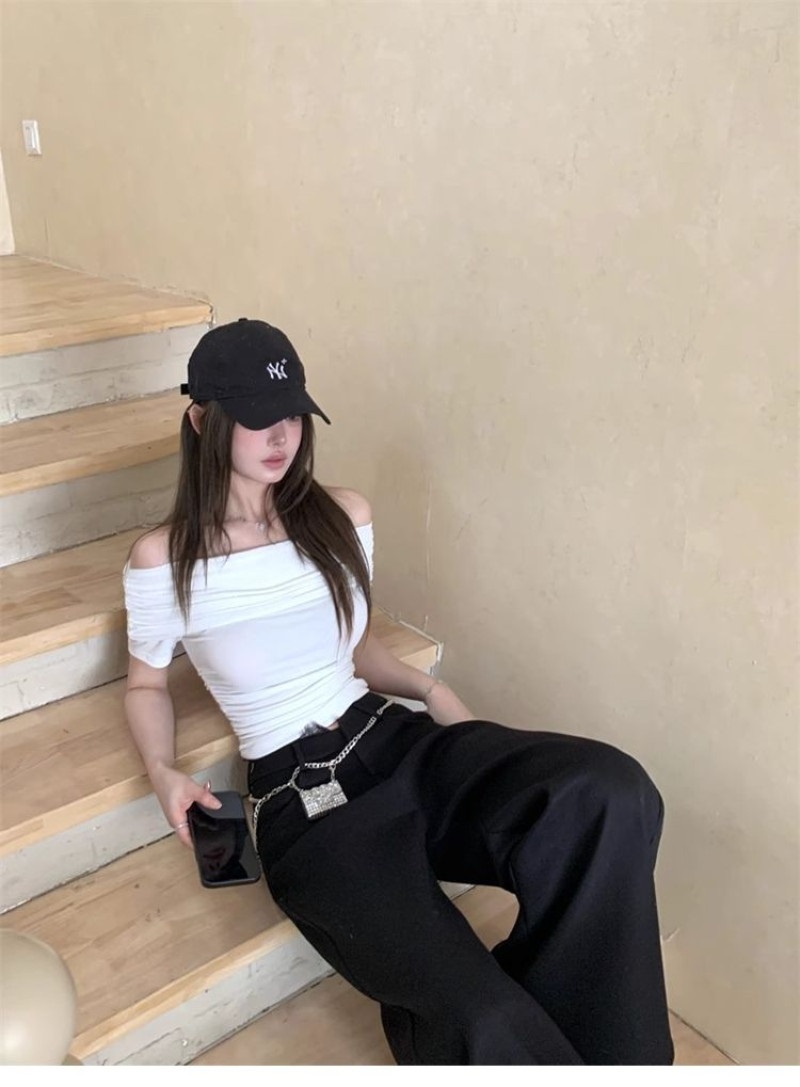オフショルダー半袖ギャザーTシャツ | 詳細画像10