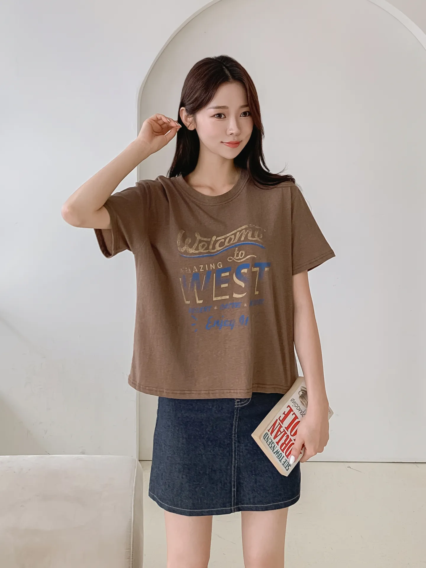 コットンラウンドネックルーズ半袖ロゴTシャツ | 詳細画像1