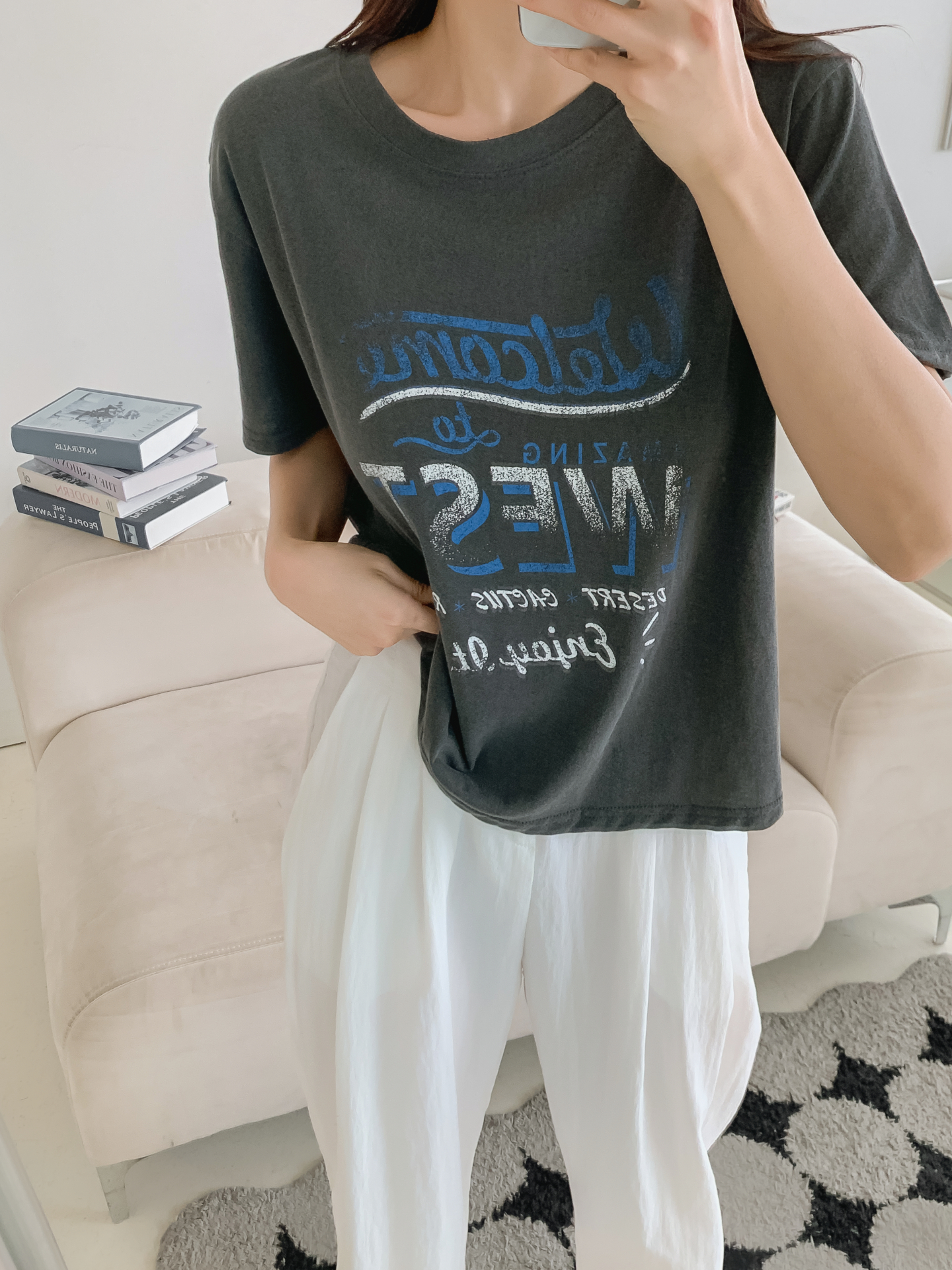 コットンラウンドネックルーズ半袖ロゴTシャツ | 詳細画像15