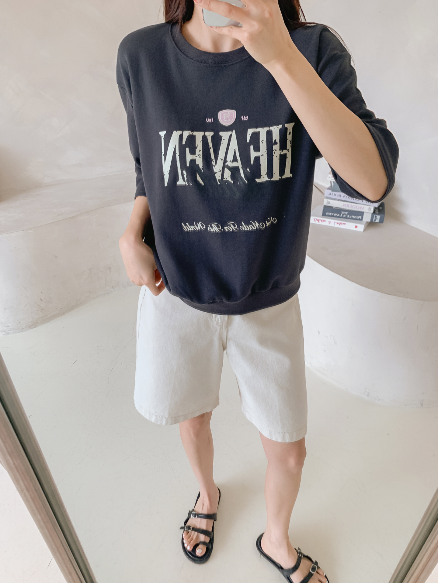 ラウンドネック半袖ロゴTシャツ | 詳細画像18