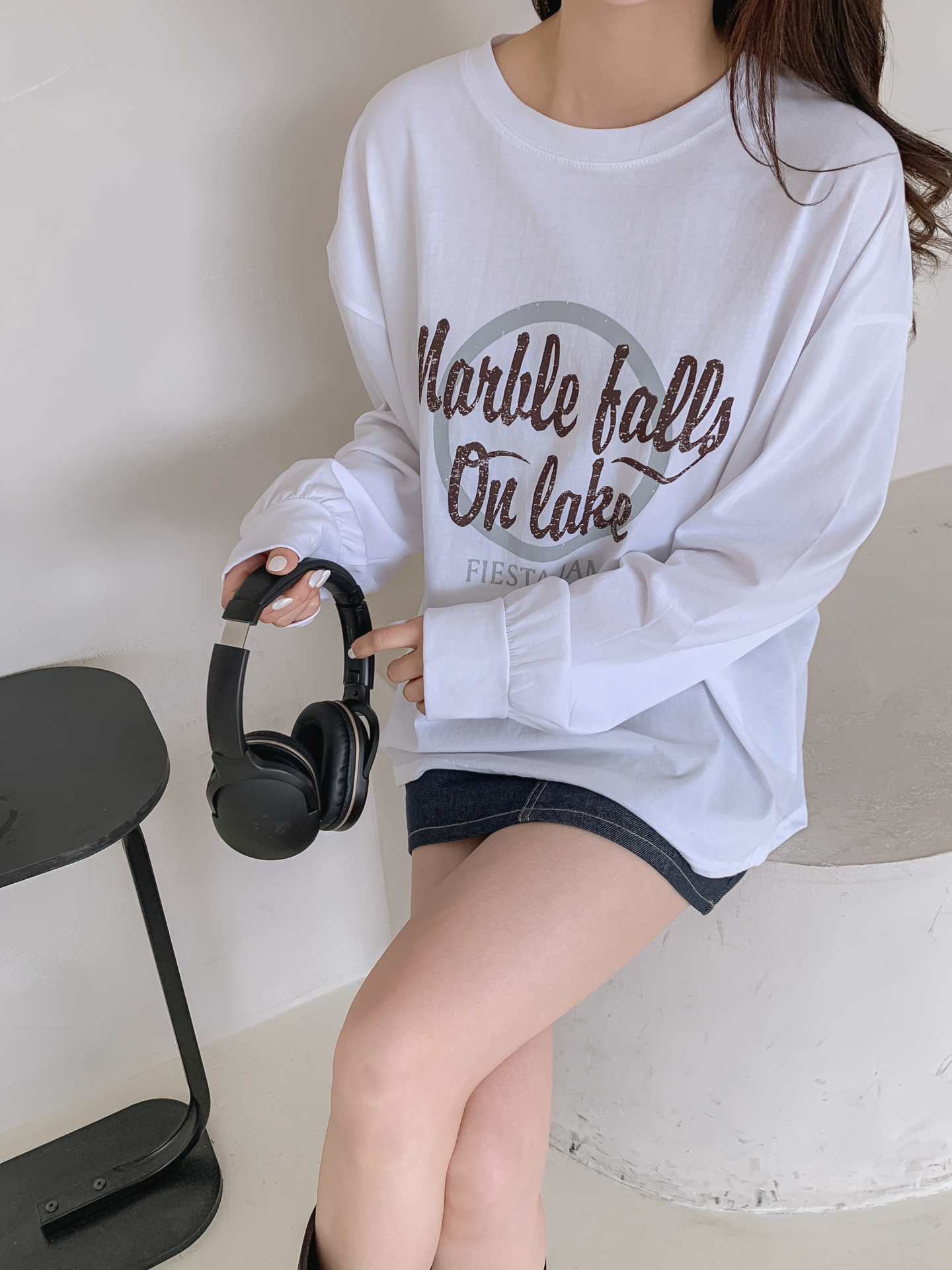 ラウンドネックルーズ長袖ロゴTシャツ | 詳細画像11