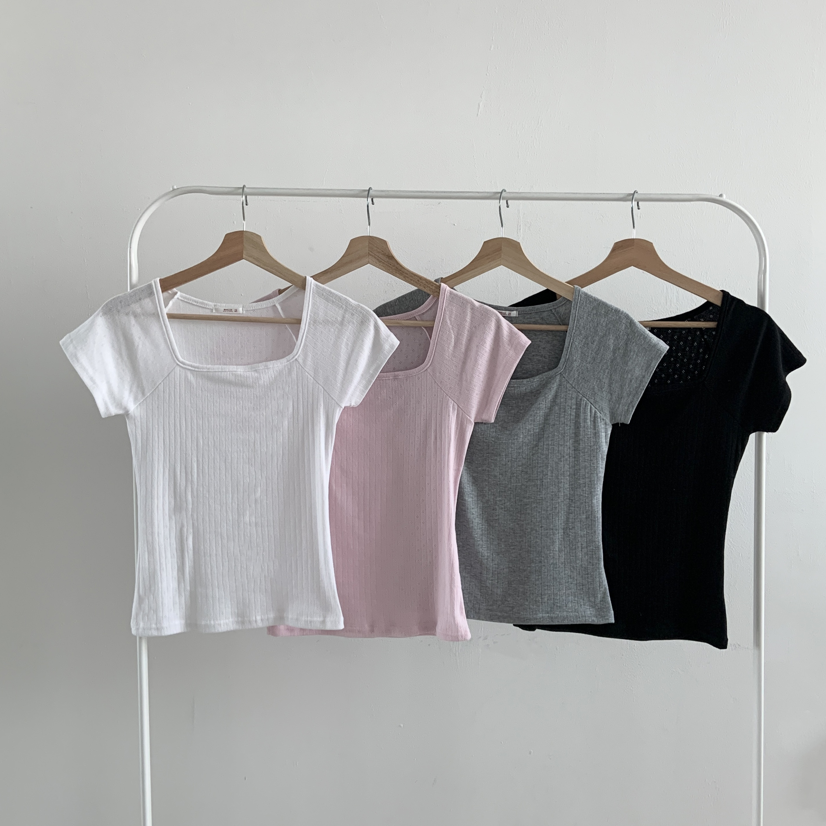 パンチングスクエアネックベーシック半袖カラーTシャツ | 詳細画像3