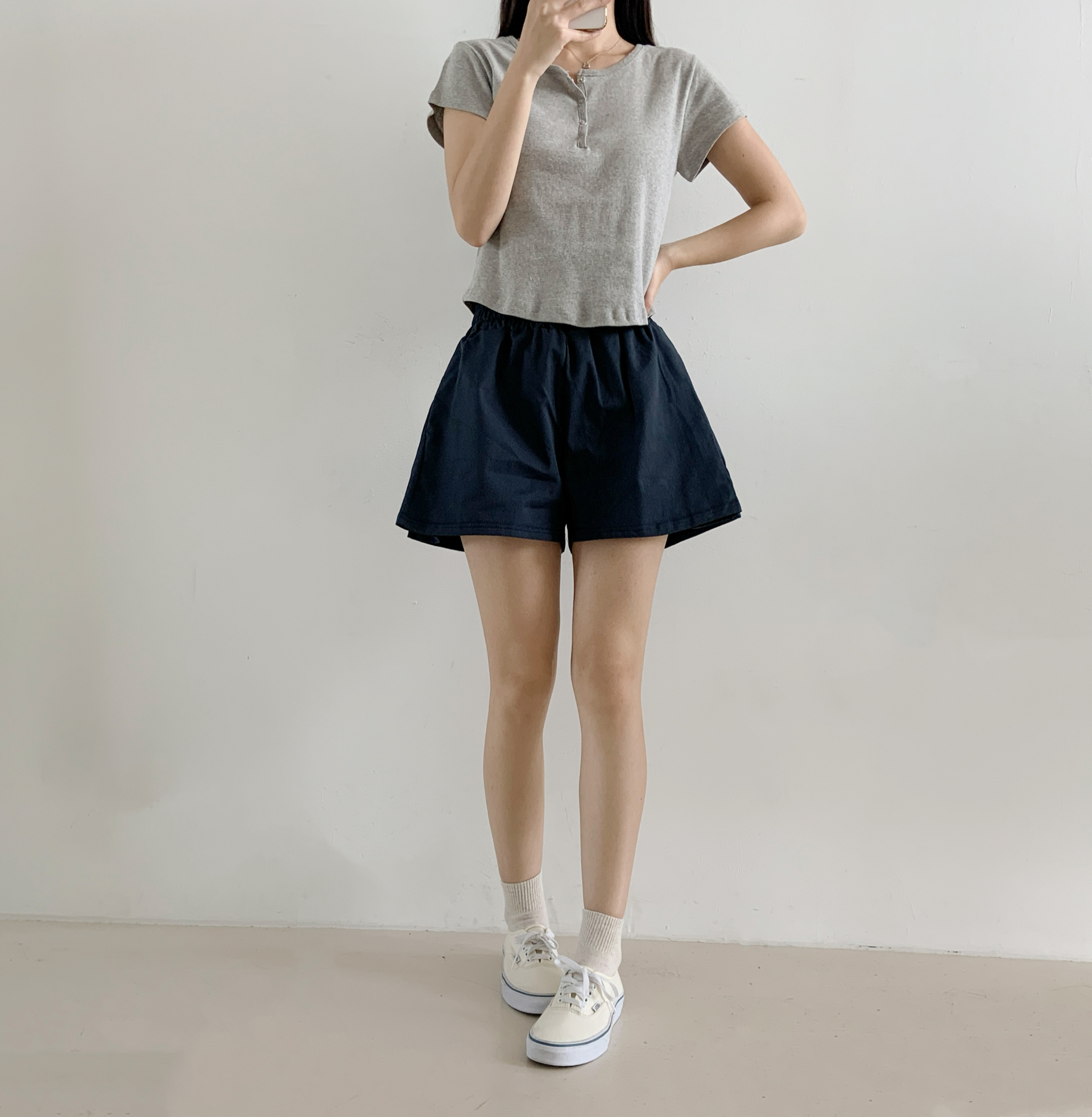シンプルウエストゴムサイドピンタックカラーショートパンツ | 詳細画像10