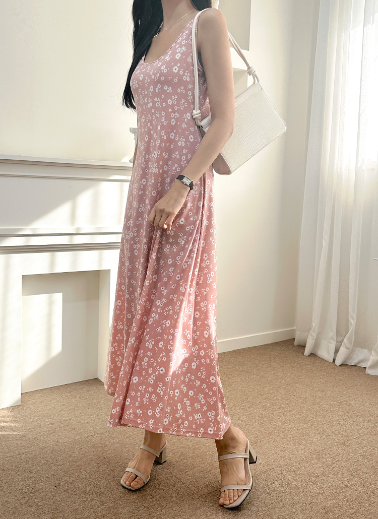 【美品】 クロエ ノースリーブフレアワンピース ロング ベロア 2 シルク 花柄 ロングフレアプリント小花柄ノースリワンピース | レディース