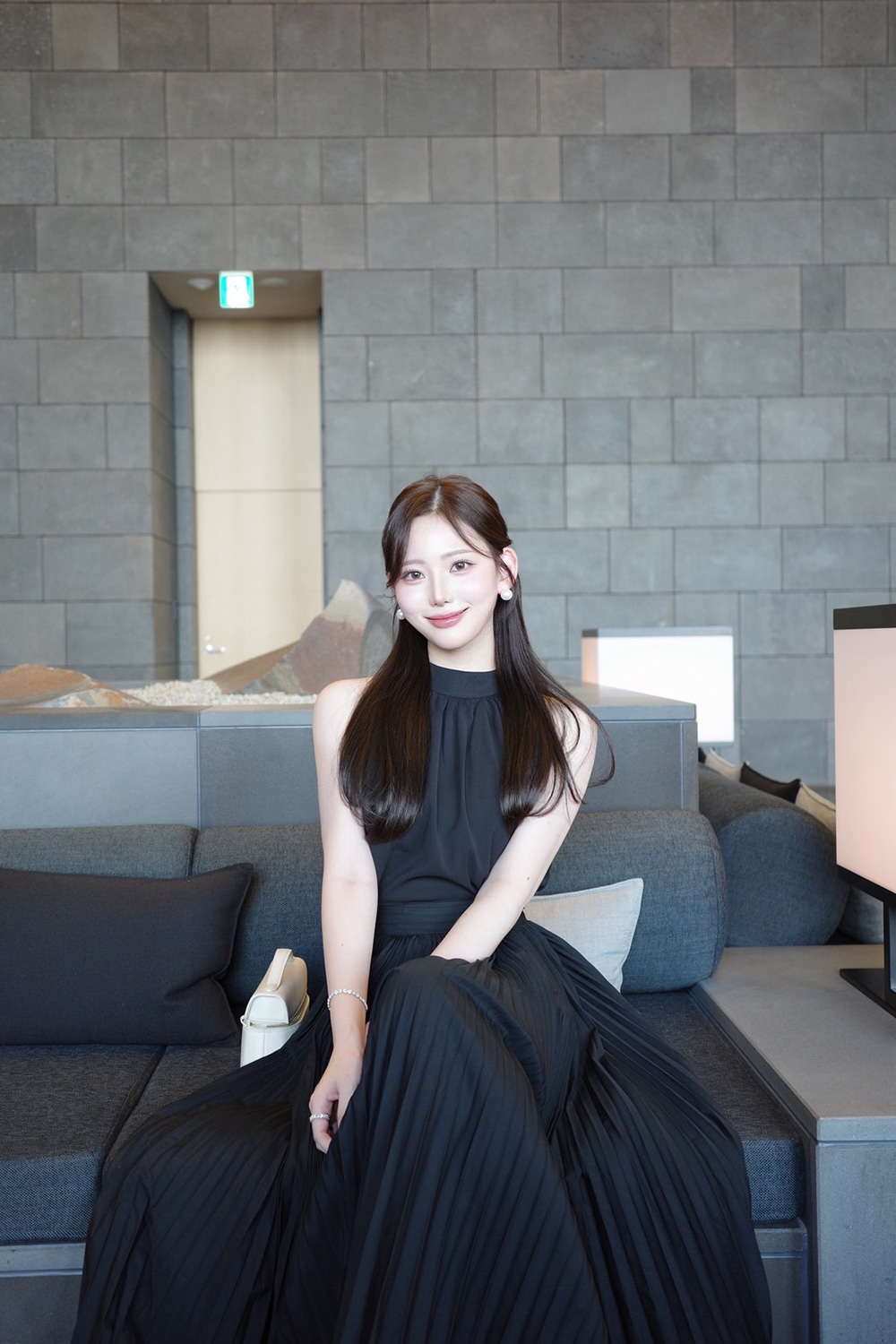 ホルターネックシャーリングブラウス | 詳細画像3