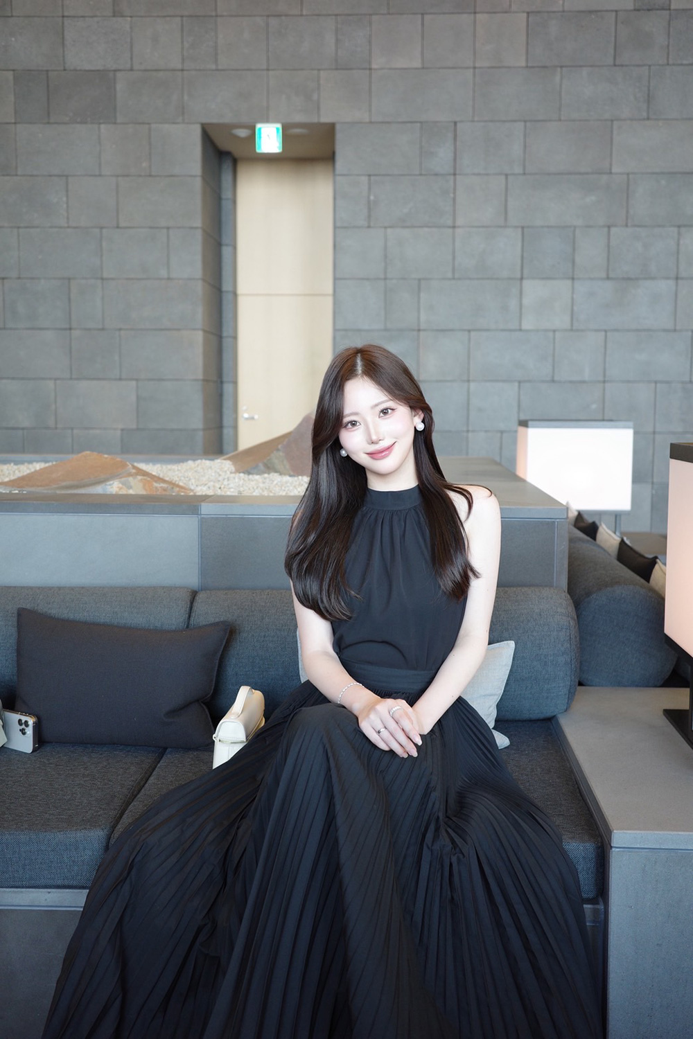 ホルターネックシャーリングブラウス | 詳細画像5