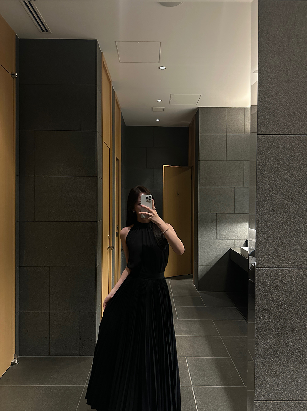 ホルターネックシャーリングブラウス | 詳細画像12