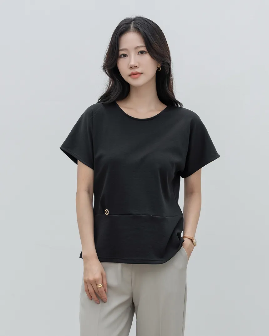 ペンダントラウンドネック半袖ベーシックカラーTシャツ | MONO AT.D | 詳細画像1