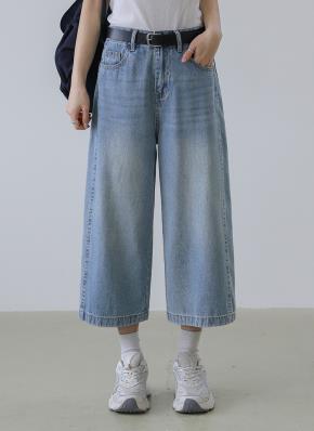 新品 海外購入 デニム スキニーパンツ シルバージーンズ 25インチ 新品 海外購入 デニム スキニーパンツ シルバージーンズ 25