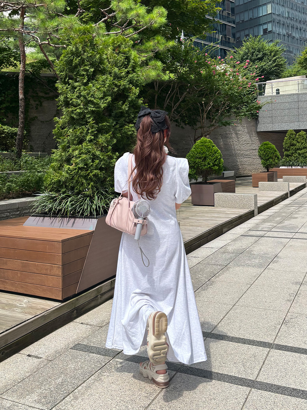 ロゴ刺繍ワンピース | 詳細画像11