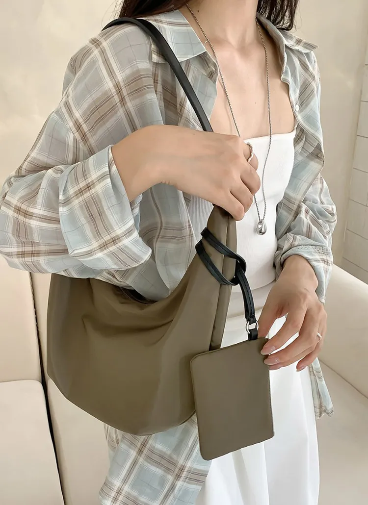 ポーチ付ショルダーバッグ | whosbag | 詳細画像1
