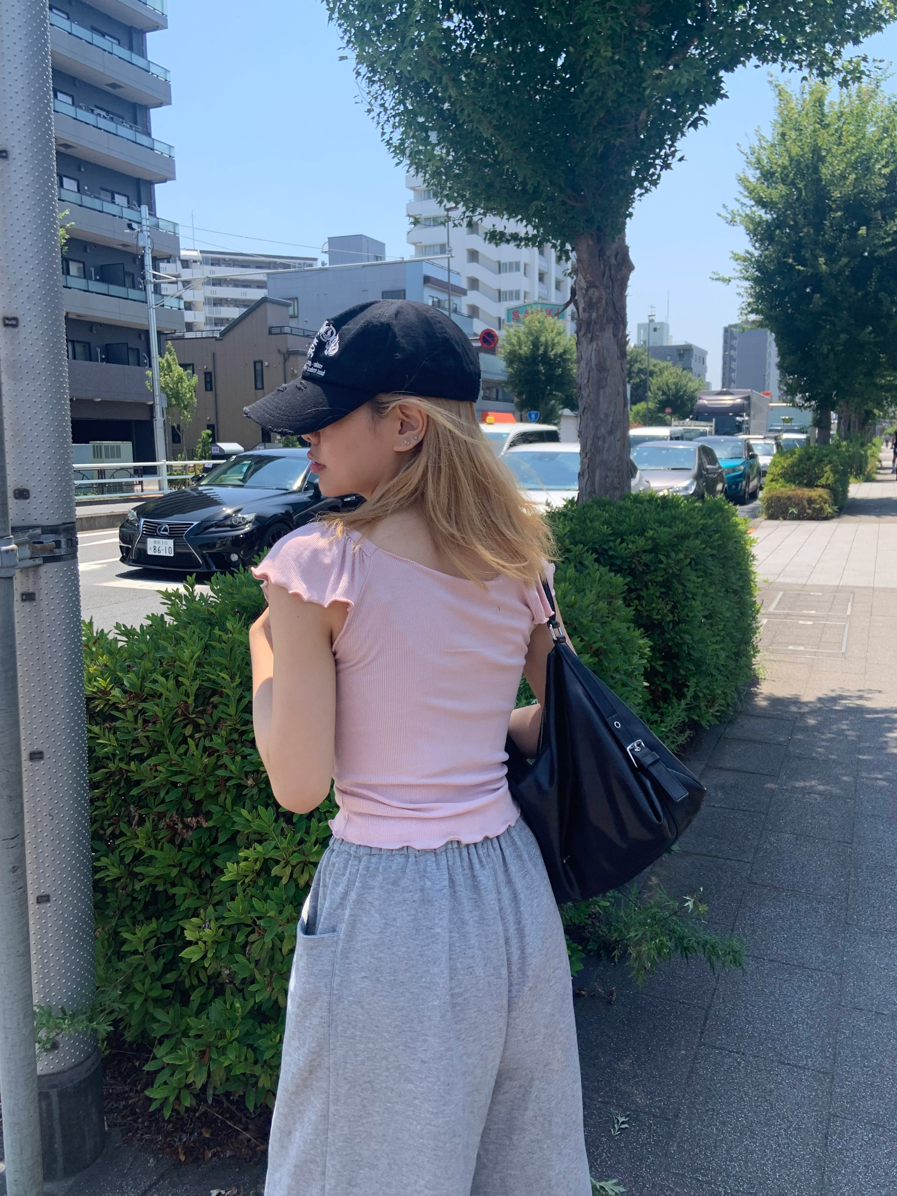 シャーリングフレアキャップスリーブTシャツ | 詳細画像3