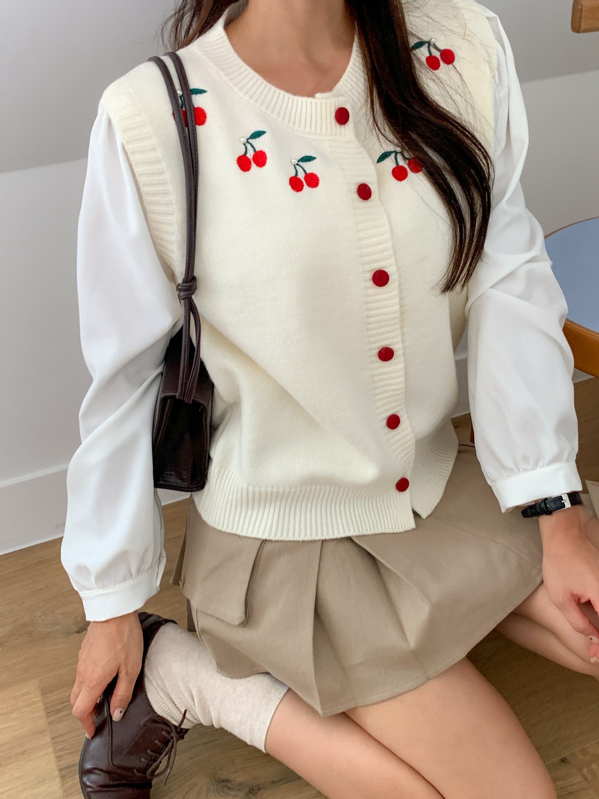 エコパール刺繍くるみボタンベスト | 詳細画像10