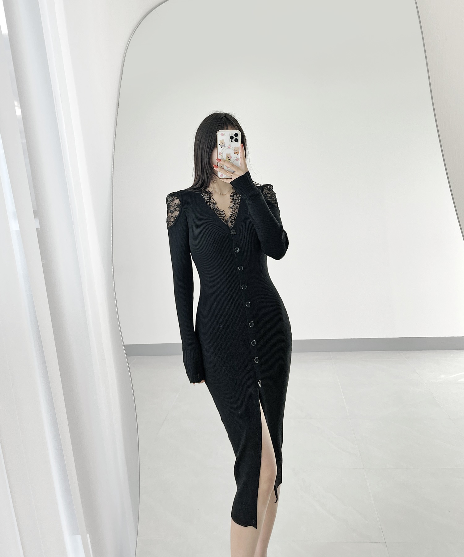 ニットVネックロングレースワンピース | 詳細画像12